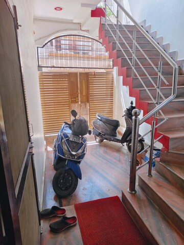 Parking in 2 BHK Independent House at Preeti Nagar – for Rent
