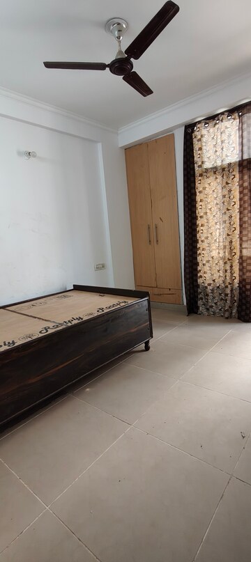 3 BHK Builder Floor For Rent in Chattarpur