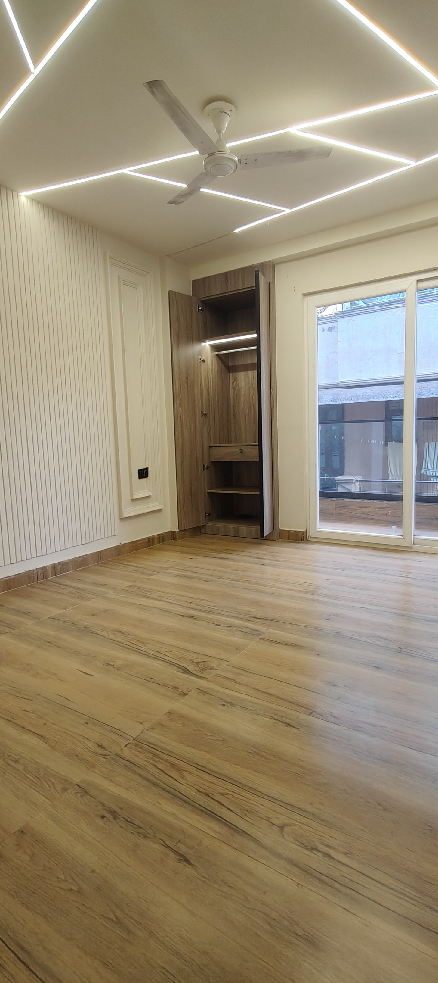 3 BHK Builder Floor For Rent in Chattarpur