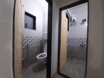 Bathroom in 1 BHK Apartment at Goregaon West – for Rent