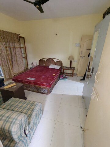 Team Area in 2 BHK Apartment at Blue Bells CHS, Koregaon Park – for Rent
