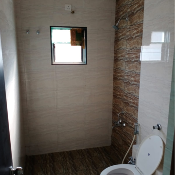 Bathroom in 3 BHK Apartment at Alembic Veda 2, Tp 13 – for Rent