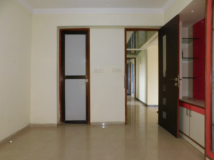 Room, chembur 3 Bedroom 1200 Sq.Ft. Apartment In Chembur Mumbai 8973660
