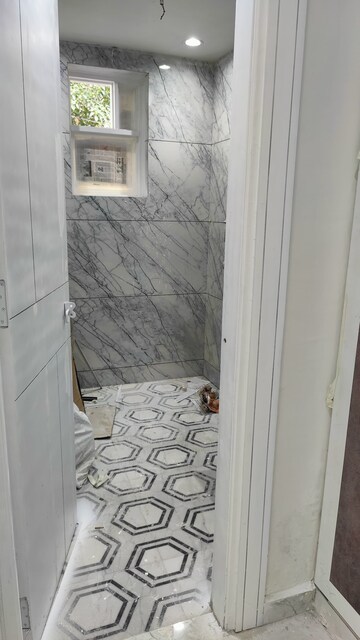 Bathroom in 4 BHK Builder Floor at Green Fields Colony – for Rent