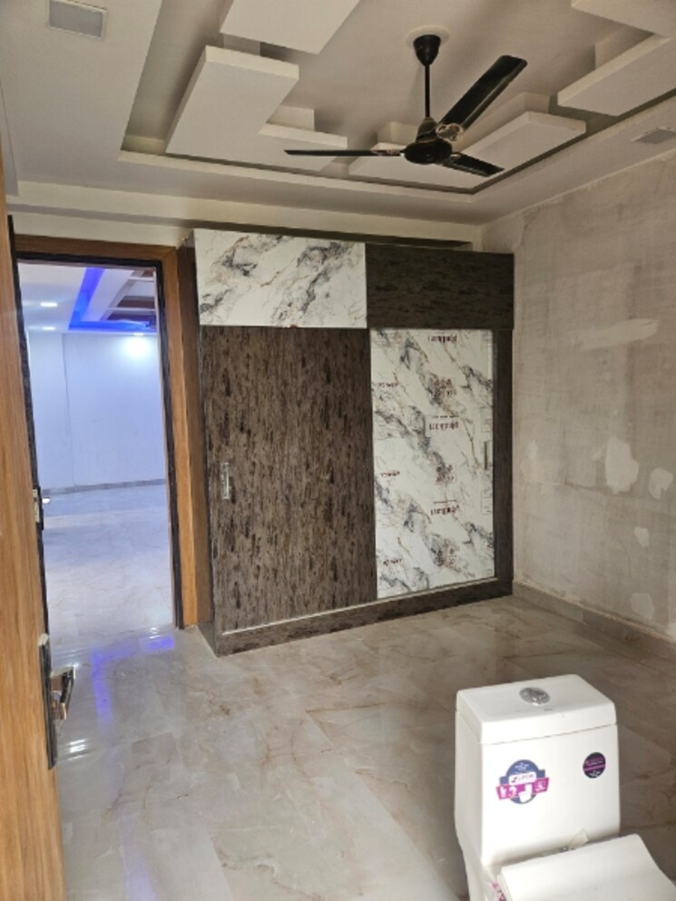 Room, aimnabad 3 Bedroom 1650 Sq.Ft. Builder Floor In Aimnabad Greater Noida 8973706