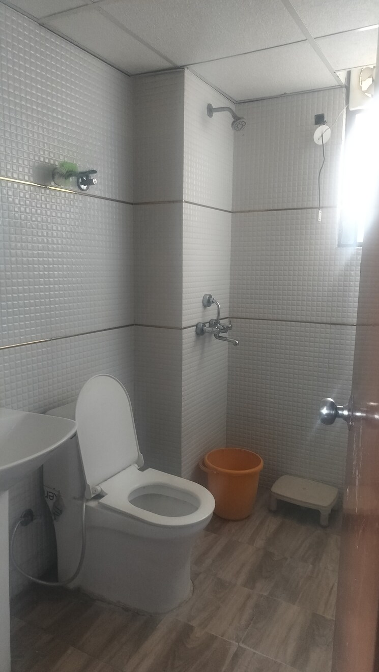 Bathroom, signature-global-synera 2 Bedroom 638 Sq.Ft. Apartment In Sector 81 Gurgaon 8973754