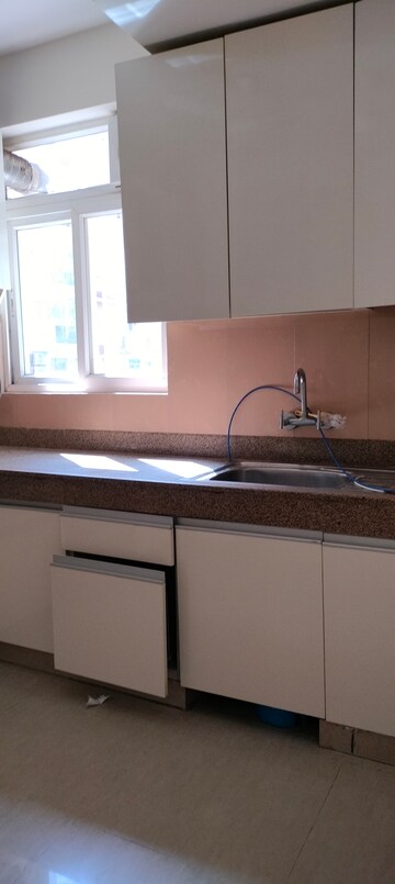 Kitchen in 4 BHK Apartment at Emaar Emerald Floors Premier, Sector 65 – for Rent