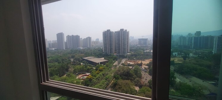 Swimming Pool, kalpataru-immensa 2 Bedroom 599 Sq.Ft. Apartment In Kolshet Road Thane 8973757