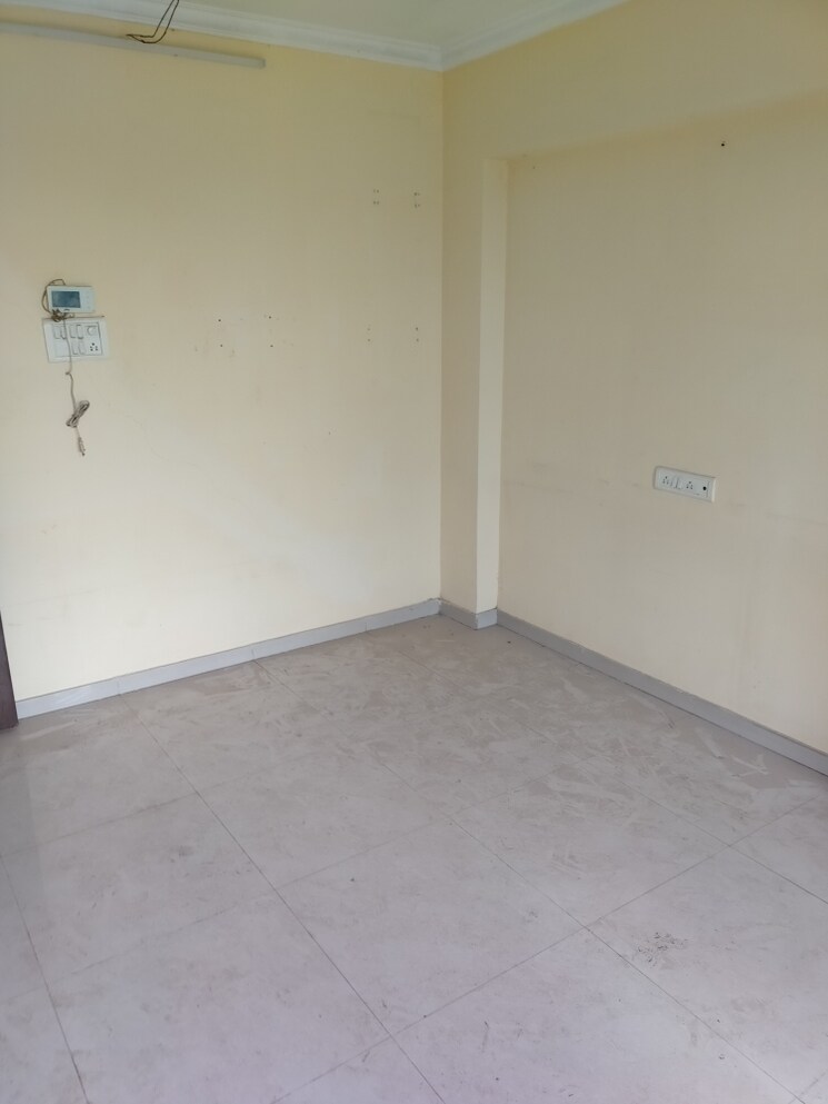 Room, raunak-city-phase-2 1 Bedroom 588 Sq.Ft. Apartment In Kalyan West Thane 8973777