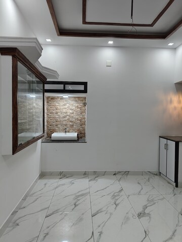 Room in 3 BHK Independent House at Thiroor – for Sale