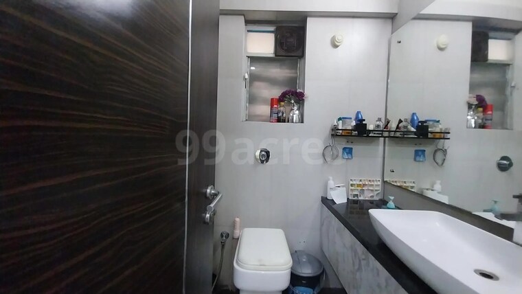 Bathroom, soham-tropical-lagoon 3 Bedroom 1400 Sq.Ft. Apartment In Ghodbunder Road Thane 8973807