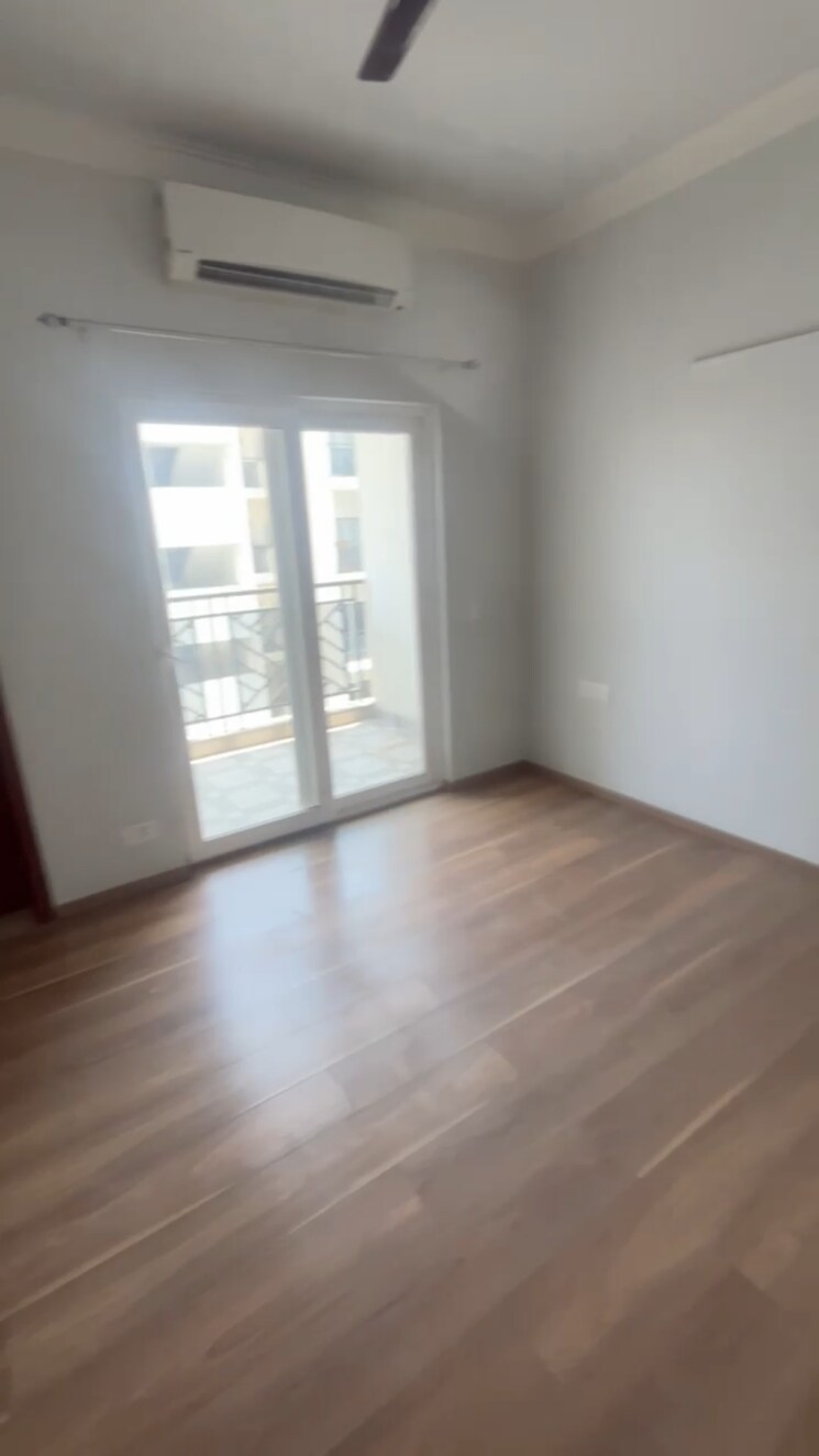 Room, central-park-flower-valley-aqua-front-towers 3 Bedroom 2134 Sq.Ft. Apartment In Sohna Sector 33 Gurgaon 8973816