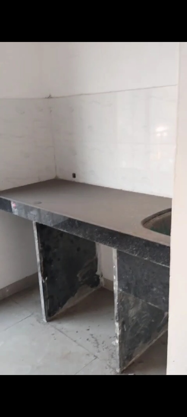 Kitchen, yashwant-deep-chs Commercial Office Space 630 Sq.Ft. In Naupada Thane 8973857