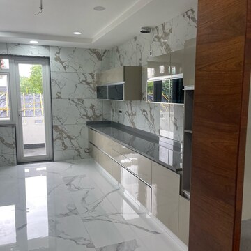 Kitchen in 4 BHK Builder Floor at Sector 21b – for Rent