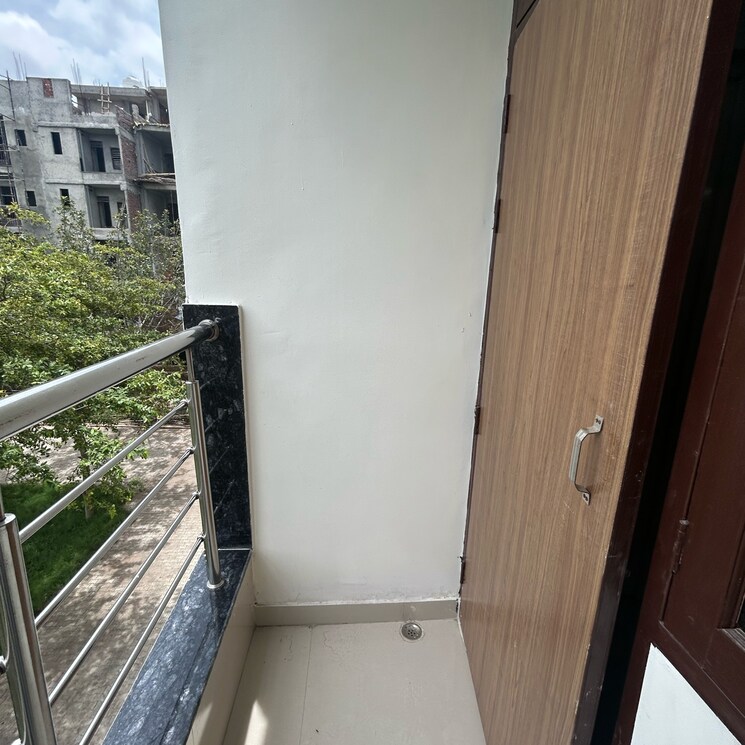 Balcony, sector 22 1 RK 600 Sq.Ft. Builder Floor In Sector 22 Gurgaon 8973862