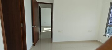 Room in 1 BHK Apartment at Kalpataru Immensa, Kolshet Road – for Sale