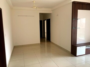 Room in 3 BHK Apartment at Prestige Sunrise Park, Electronic City Phase I – for Rent