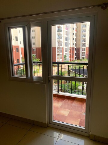 Room in 3 BHK Apartment at Prestige Sunrise Park, Electronic City Phase I – for Rent