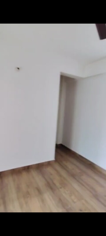 Room in 2.5 BHK Apartment at Fusion Homes, Tech Zone 4 Greater Noida – for Sale