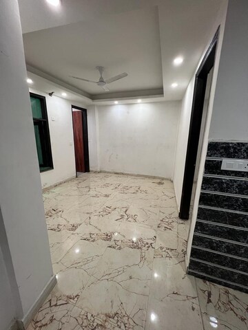 Building Lobby in 1 BHK Builder Floor at Saket – for Rent