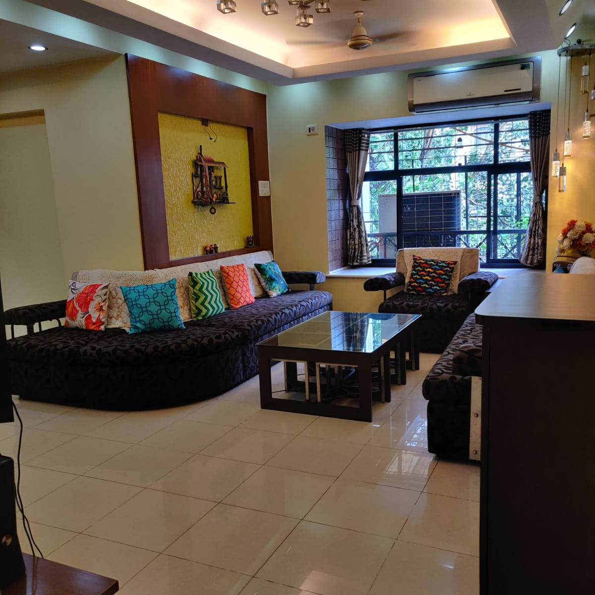 3 BHK + Extra Room 950 Sq.Ft. Apartment in Highland Tower