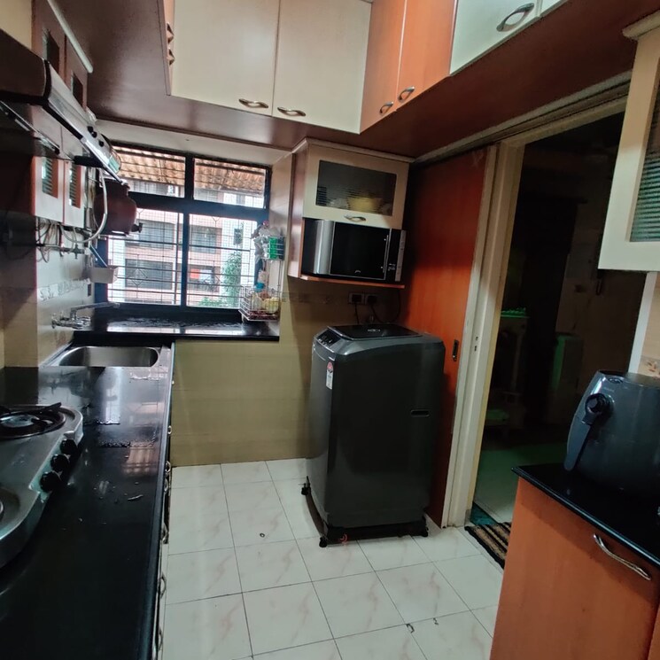 Kitchen, highland-tower 3 Bedroom 950 Sq.Ft. Apartment In Guatam Nagar Mumbai 8974019