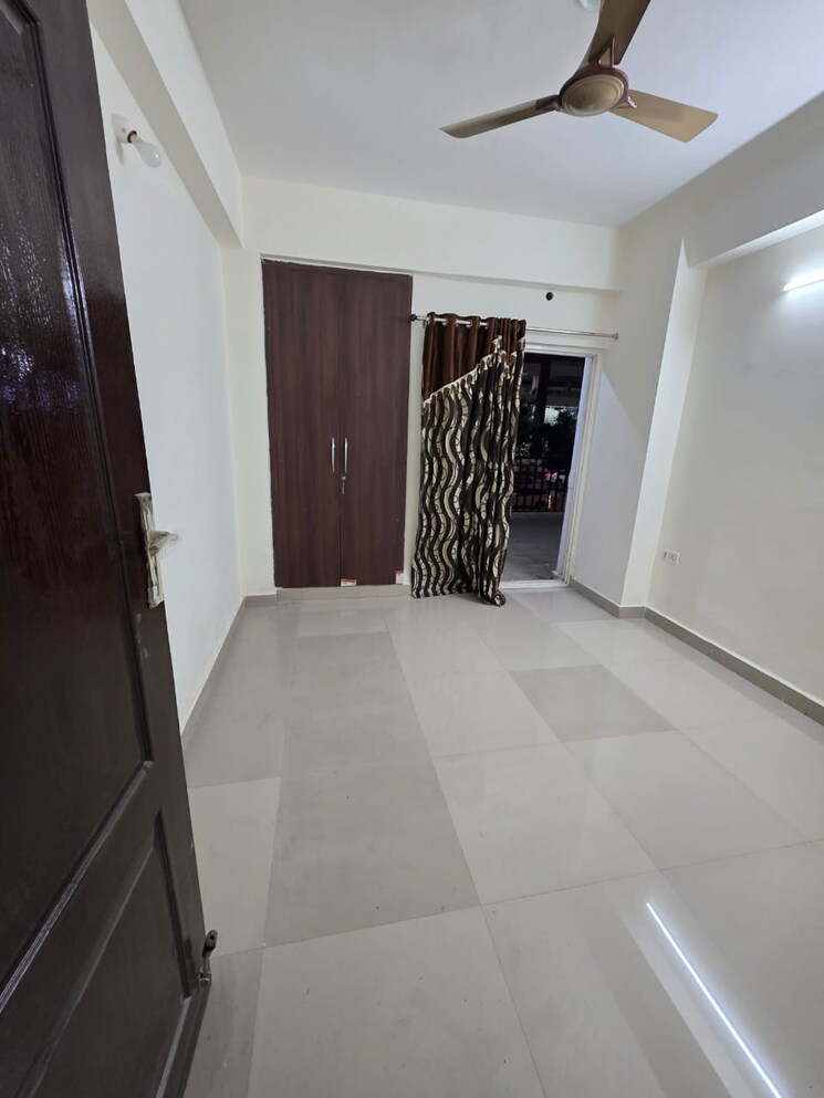 Bedroom, aims-golf-avenue-i 3 Bedroom 1750 Sq.Ft. Apartment In Sector 75 Noida 8974029