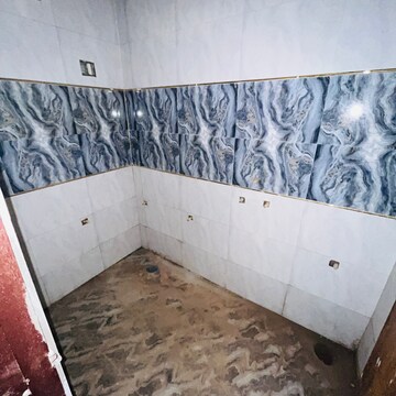 Washroom in 2 BHK Builder Floor at Deep Homes Sector 73, Sarfabad Village – for Sale