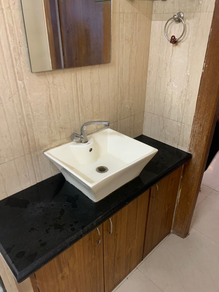 Bathroom, fair-view-apartment 2 Bedroom 720 Sq.Ft. Apartment In Chembur Mumbai 8974059