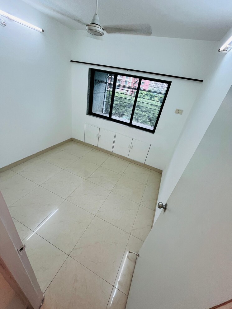 Room, tridhaatu-nakshatra 3.5 Bedroom 1200 Sq.Ft. Apartment In Chembur Mumbai 8974074