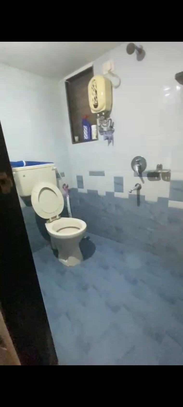 Bathroom, arihant-poonam-garden 2 Bedroom 1000 Sq.Ft. Apartment In Mira Road Thane 8974085