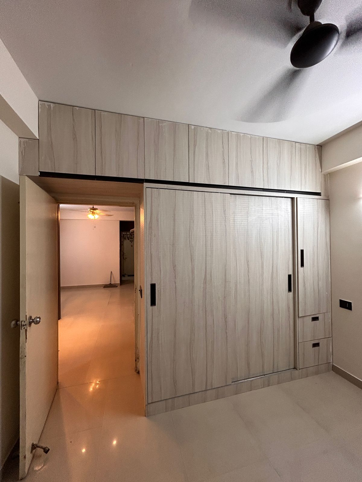 2 BHK Apartment For Rent in Zara Aavaas