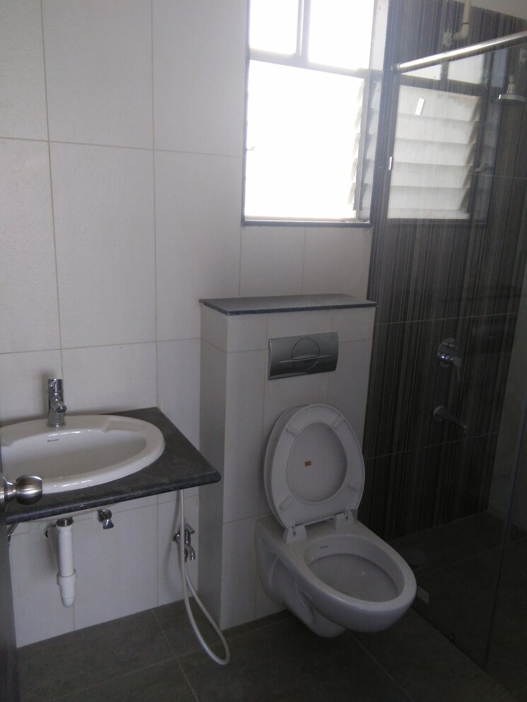 Bathroom, kolte-patil-life-republic 2 Bedroom 801 Sq.Ft. Apartment In Hinjewadi Pune 8974091