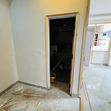 Washroom in 3 BHK Builder Floor at Green Home, Sarfabad Village – for Sale