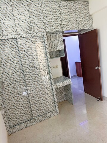 Room in 2 BHK Apartment at Shree Vardhman Green Court, Sector 90 – for Sale