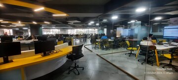  Office Space in IT/SEZ For Rent in Adajan