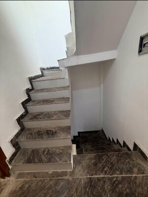 Staircase in 2.5 BHK Builder Floor at Sector 28 – for Sale