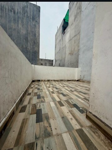 Balcony in 2.5 BHK Builder Floor at Sector 28 – for Sale