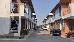 3 BHK Villa – Exterior View View at Kingson Green Villa, Sector 16 Greater Noida - for Sale