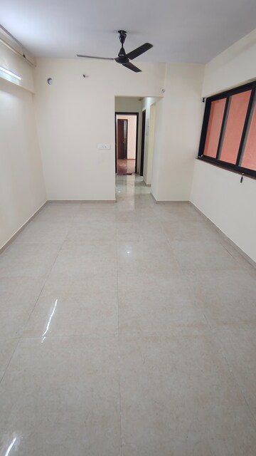 Room in 2 BHK Apartment at Lodha Palava Downtown Dombivli East, Dombivli East – for Rent