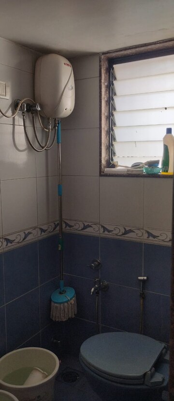 Bathroom in 2 BHK Apartment at Dheeraj Darshan, Jogeshwari East – for Rent