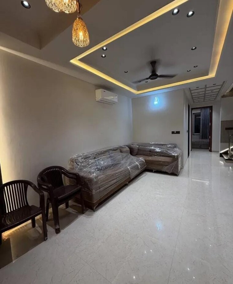 Living Room, sector 30 3 Bedroom 2700 Sq.Ft. Builder Floor In Sector 30 Faridabad 8974279