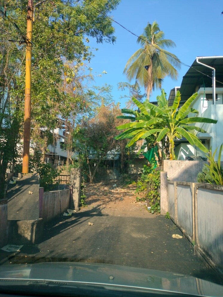 Balcony, kuttoor  3921 Sq.Ft. Plot In Kuttoor Thrissur 8974275