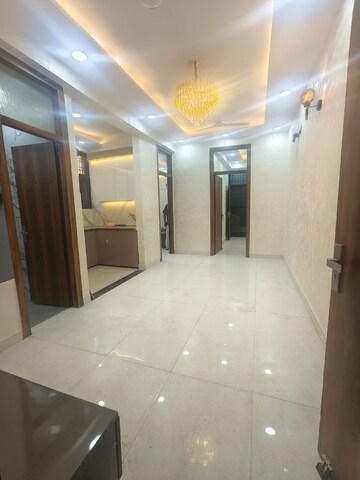 Room in 3 BHK Apartment at ABA Coco County, Sector 10 Greater Noida – for Rent