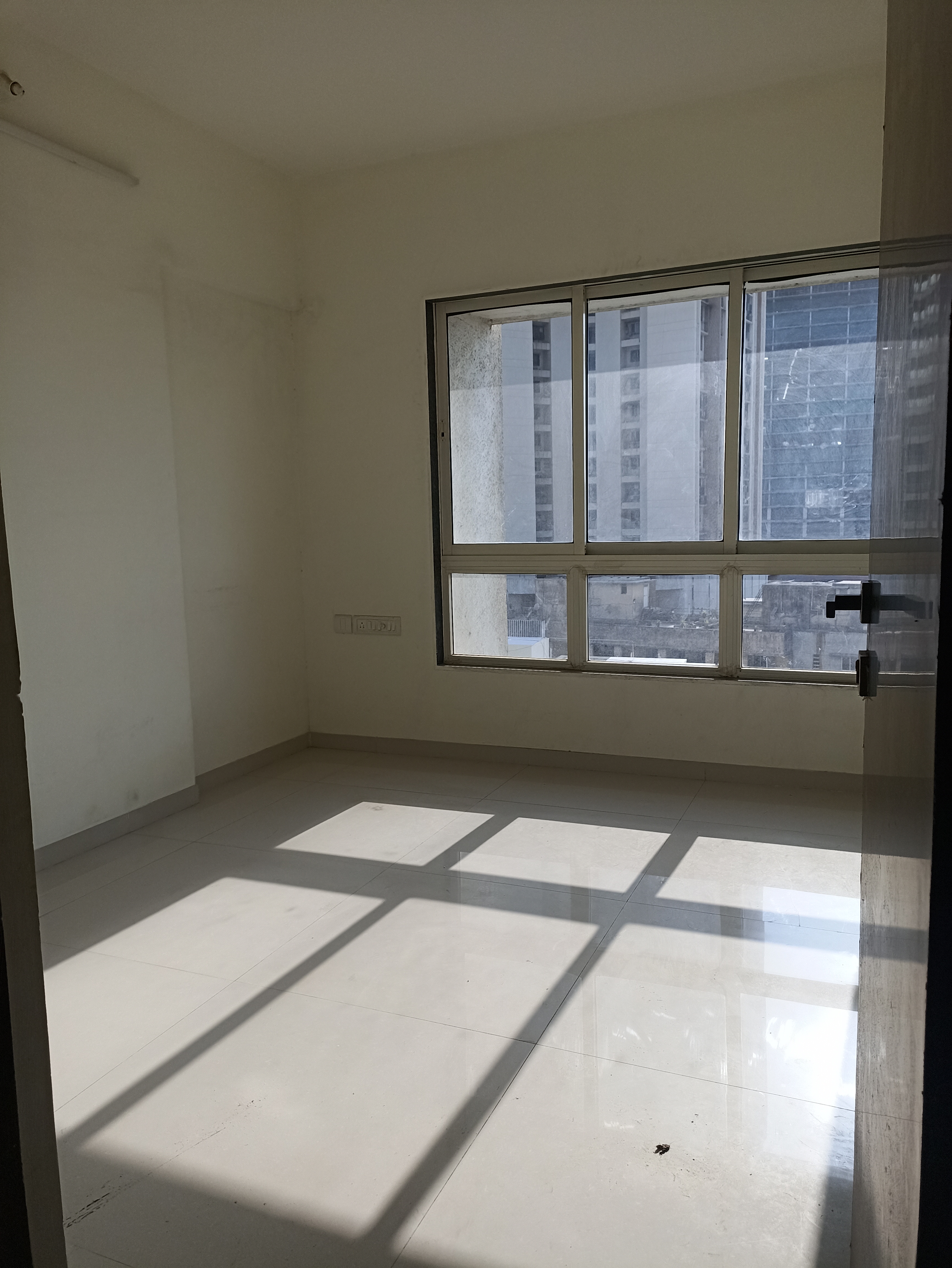 1 BHK Apartment For Sale in Ariana Residency