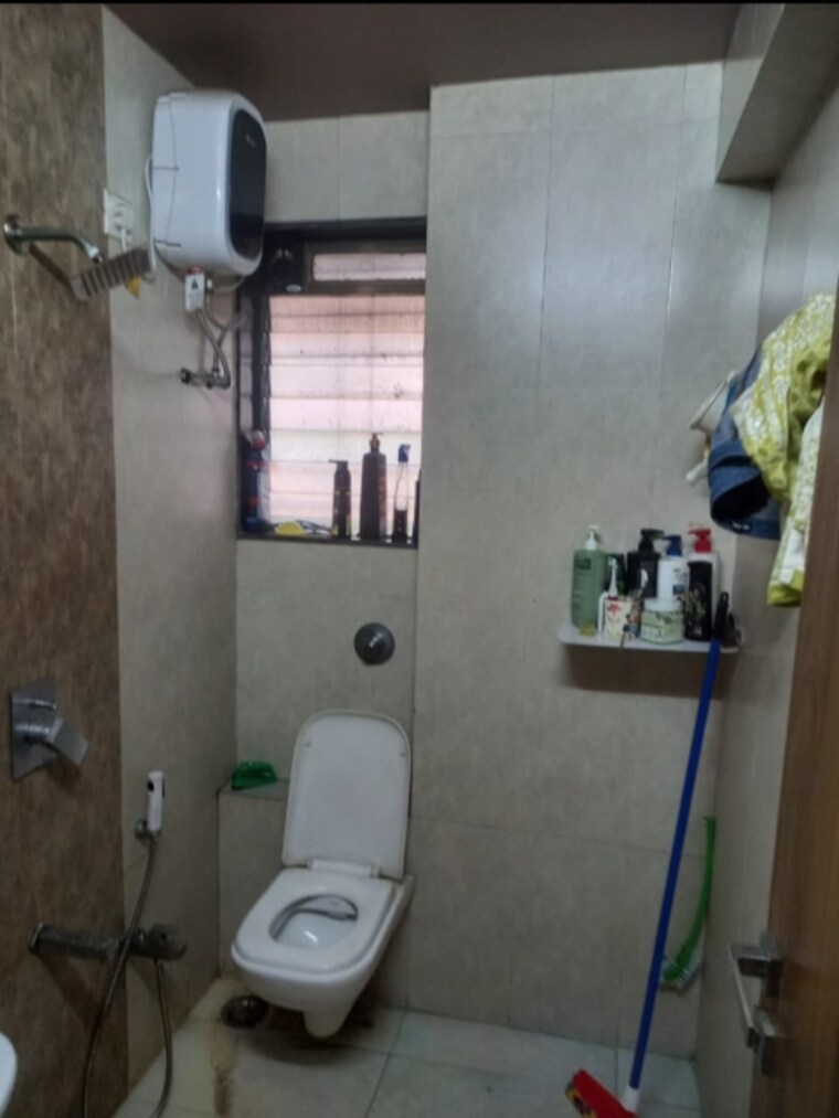 Bathroom, raj-uday-apartment 2 Bedroom 1100 Sq.Ft. Apartment In Sanpada Navi Mumbai 8974337