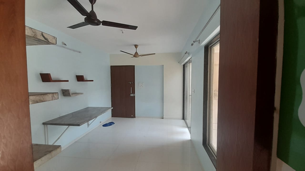 2 BHK + Extra Room 980 Sq.Ft. Apartment in Shubh Skypoint
