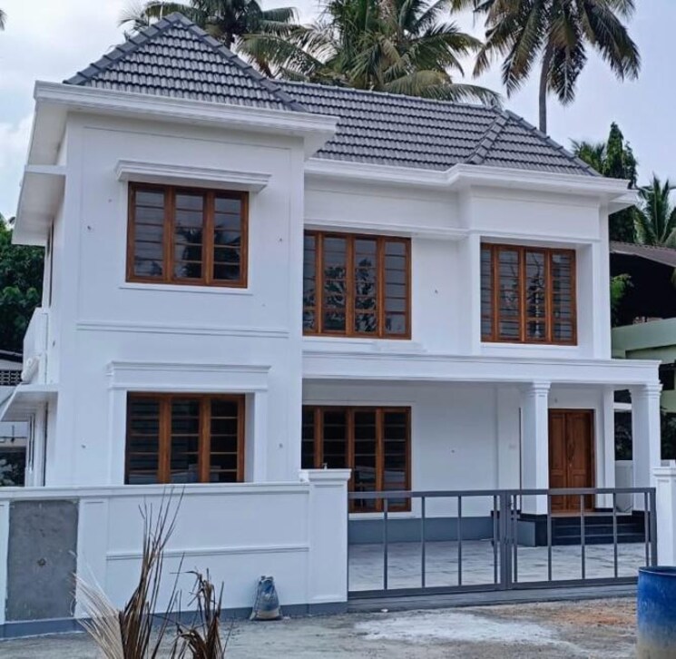 Exterior View, kuriachira 4 Bedroom 2280 Sq.Ft. Independent House In Kuriachira Thrissur 8974392