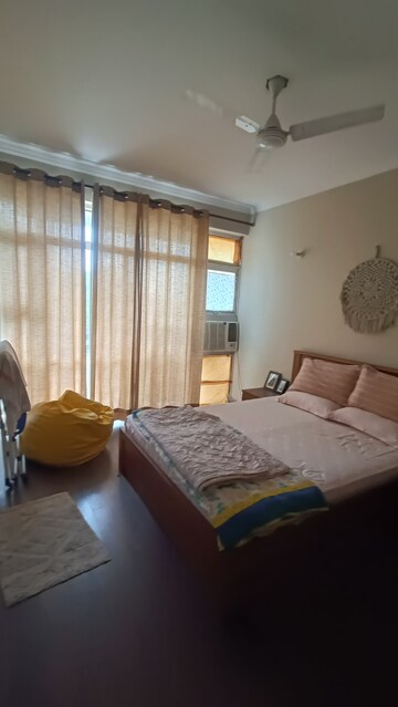 Bedroom in 2 BHK Apartment at Ansal Sushant Estate, Sector 52 – for Rent