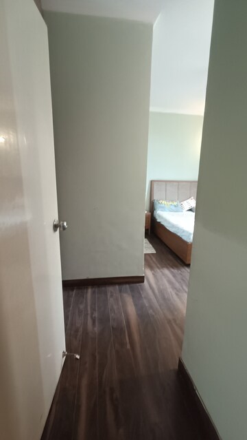 Bathroom in 2 BHK Apartment at Ansal Sushant Estate, Sector 52 – for Rent